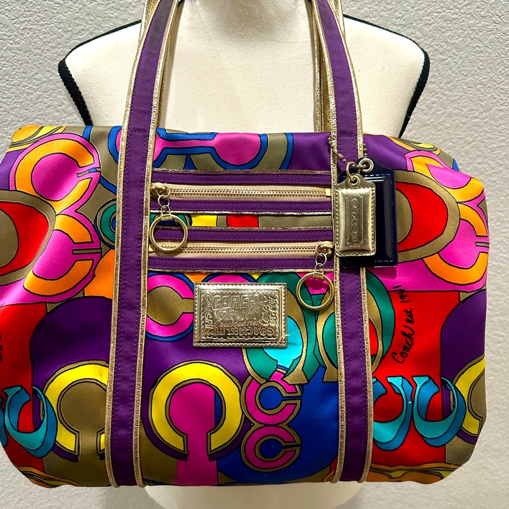 Colorful Satin Carry All Poppy Coach Bag Excellent Condition.